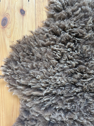Natural Brown Sheepskin 32551