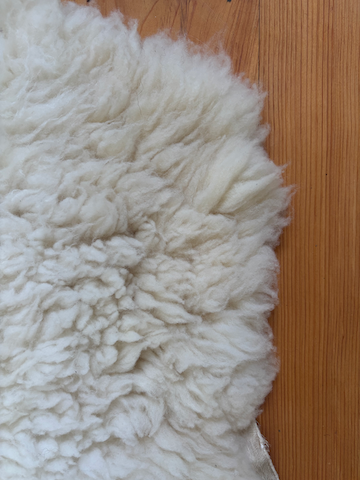Washable White Sheepskin 551F