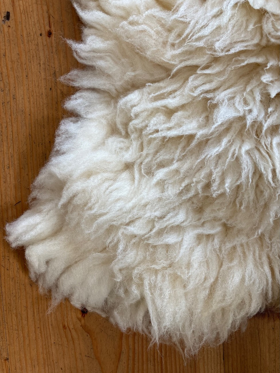 Washable White Sheepskin 943