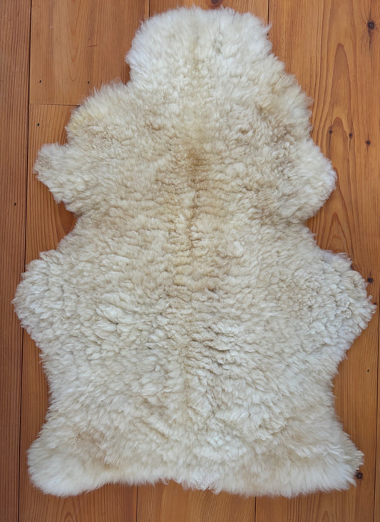 Natural White Sheepskin 125J