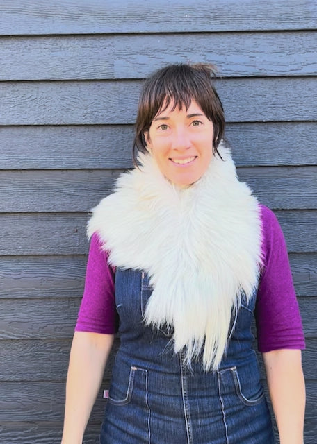 Cashmere Collar Pearl